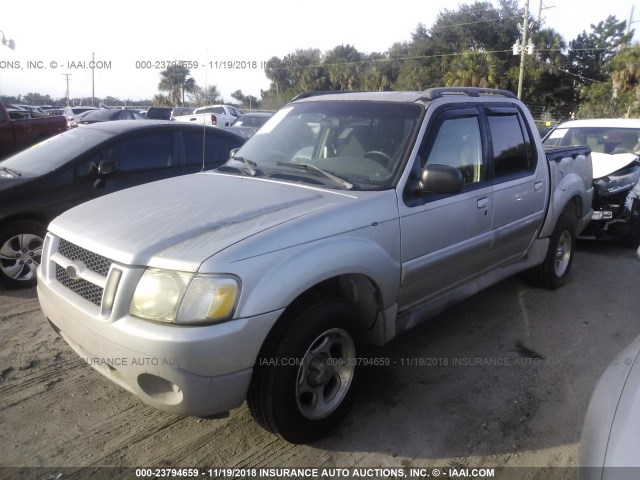 1FMZU67E12UC87758 - 2002 FORD EXPLORER SPORT TR  SILVER photo 2