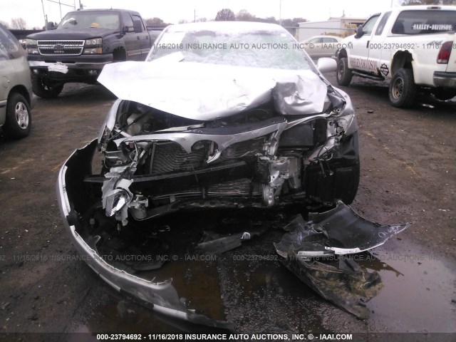 4T4BF3EK3BR203982 - 2011 TOYOTA CAMRY SE/LE/XLE 银色 照片 6