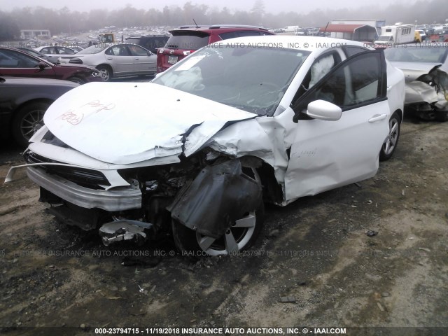 1C3CDFBB8FD265712 - 2015 DODGE DART SXT WHITE photo 2