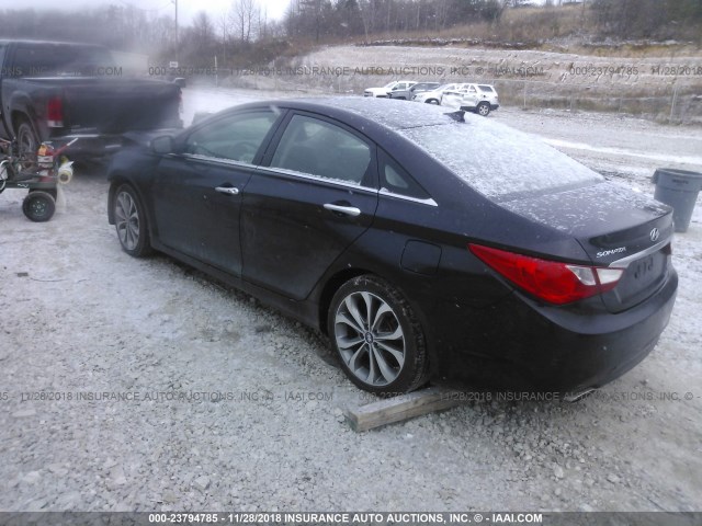 5NPEC4AB5DH804971 - 2013 HYUNDAI SONATA SE/LIMITED BLACK photo 3