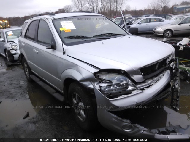 KNDJC735395867887 - 2009 KIA SORENTO LX/EX SILVER photo 1