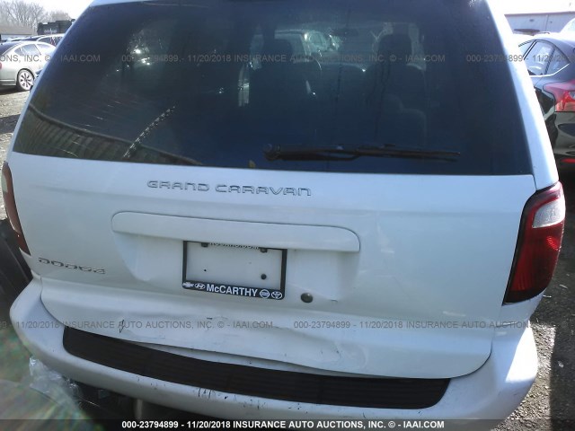 2D4GP24R25R201509 - 2005 DODGE GRAND CARAVAN SE WHITE photo 6