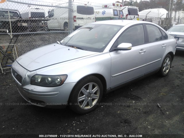 YV1MS390262202717 - 2006 VOLVO S40 2.4I SILVER photo 2