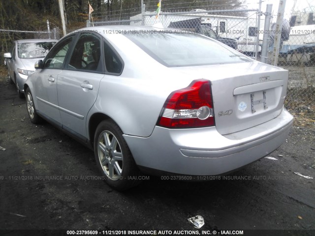 YV1MS390262202717 - 2006 VOLVO S40 2.4I SILVER photo 3