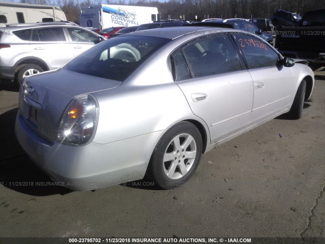 1N4AL11D72C200478 - 2002 NISSAN ALTIMA S/SL SILVER photo 4