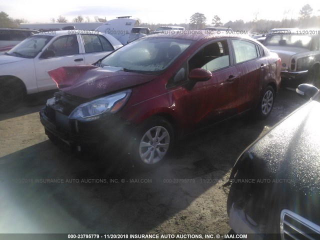 KNADM4A34H6008047 - 2017 KIA RIO LX RED photo 2