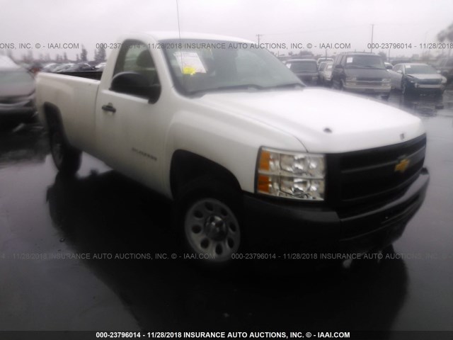 1GCNCPEAXDZ270040 - 2013 CHEVROLET SILVERADO C1500 WHITE photo 1