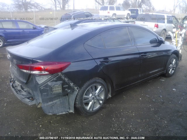 5NPD84LF5HH016906 - 2017 HYUNDAI ELANTRA SE/VALUE/LIMITED BLACK photo 4