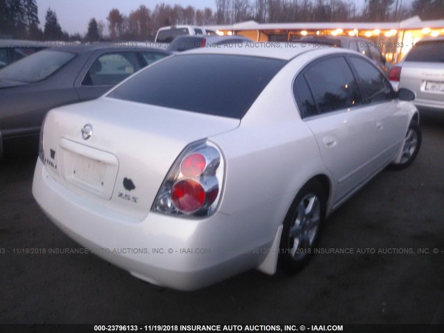 1N4AL11D95N473074 - 2005 NISSAN ALTIMA S/SL WHITE photo 4