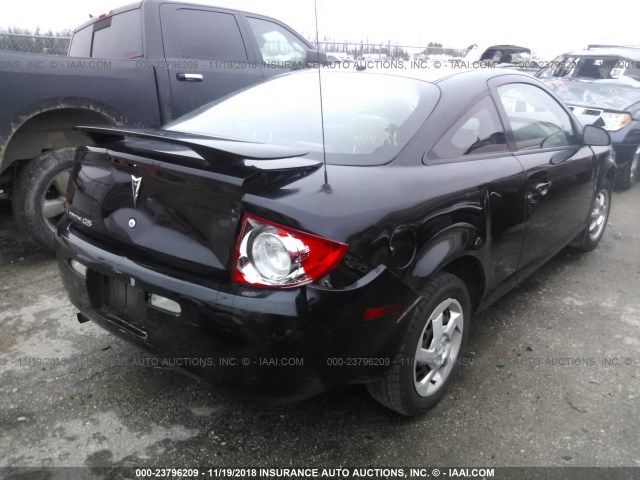 1G2AL15F577304333 - 2007 PONTIAC G5 BLACK photo 4