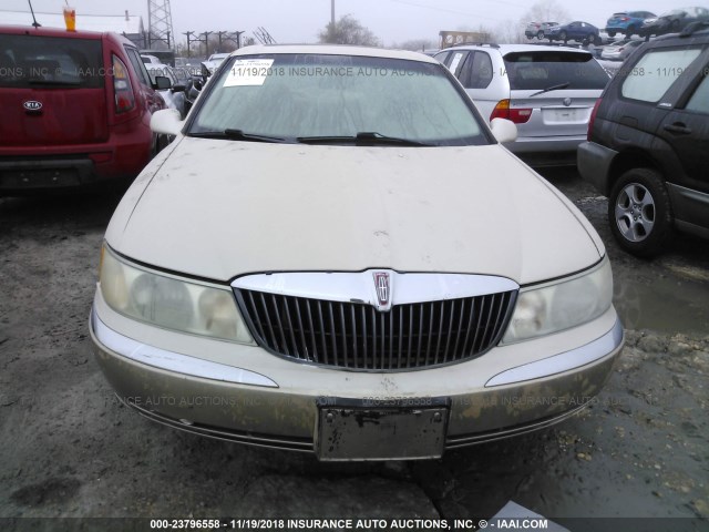 1LNHM97V81Y633728 - 2001 LINCOLN CONTINENTAL  CREAM photo 6