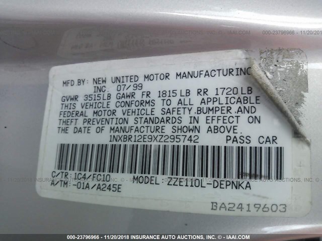 1NXBR12E9XZ295742 - 1999 TOYOTA COROLLA VE/CE/LE 银色 照片 9