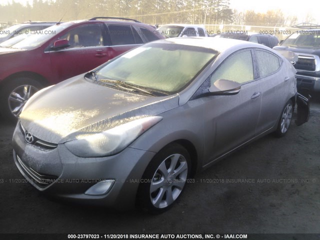 5NPDH4AEXDH386107 - 2013 HYUNDAI ELANTRA GLS/LIMITED GRAY photo 2