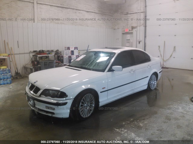 WBAAV53431JR80401 - 2001 BMW 330 I WHITE photo 2