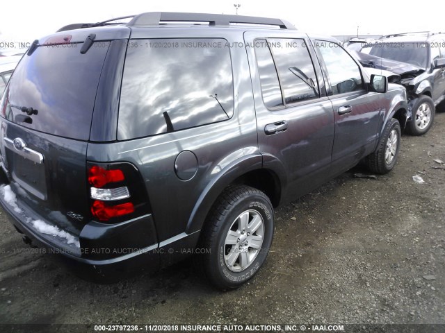 1FMEU7DE0AUB02798 - 2010 FORD EXPLORER XLT GRAY photo 4