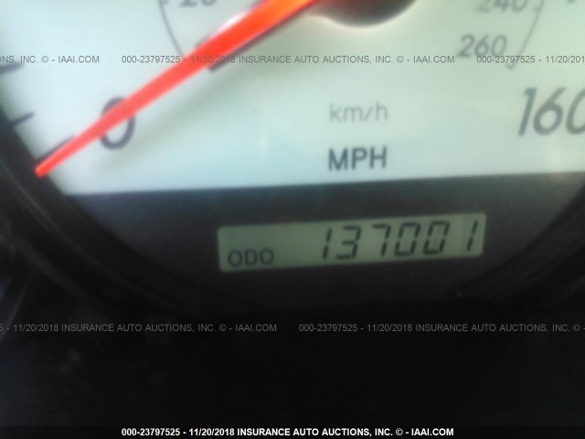 4T1CE38P94U806091 - 2004 TOYOTA CAMRY SOLARA SE/SLE ვერცხლისფერი ფოტო 7