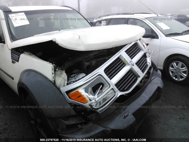 1D8GT28K18W188464 - 2008 DODGE NITRO SXT WHITE photo 6