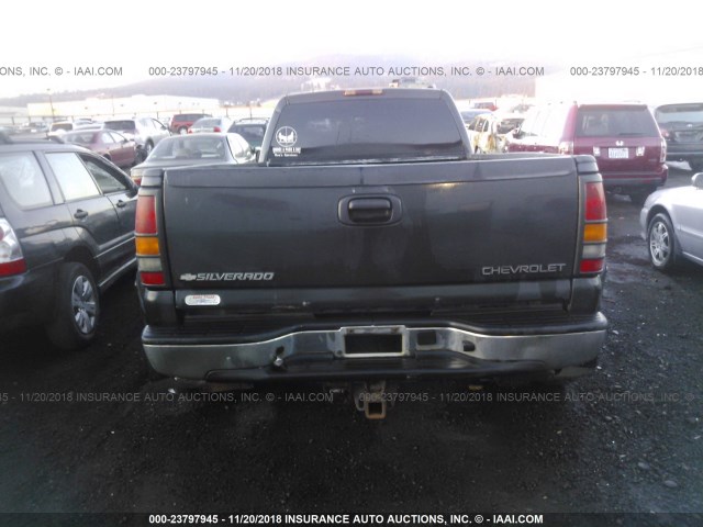 1GCJK33143F244790 - 2003 CHEVROLET SILVERADO K3500 GRAY photo 8