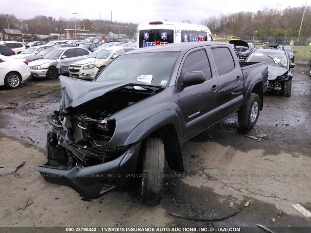 5TFJX4GN7FX037068 - 2015 TOYOTA TACOMA DOUBLE CAB PRERUNNER GRAY photo 2