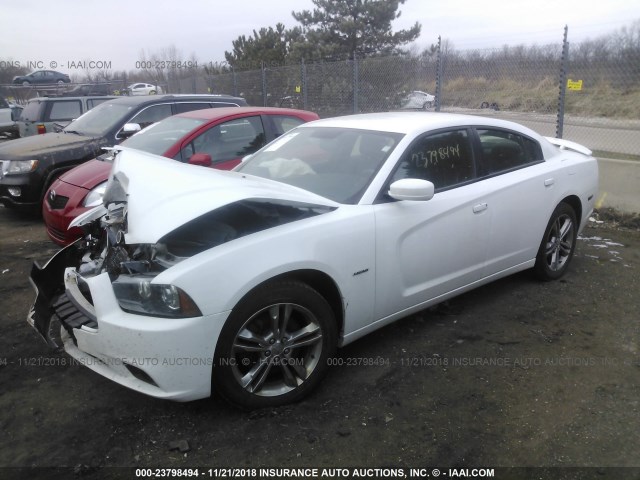 2C3CDXDT8DH532424 - 2013 DODGE CHARGER R/T WHITE photo 2