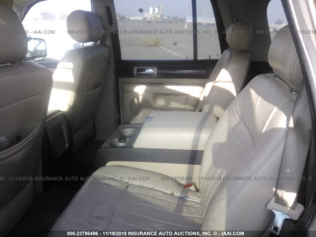 5LMFU28R63LJ17980 - 2003 LINCOLN NAVIGATOR Бежевый фото 8