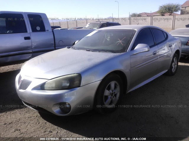 2G2WP552061218843 - 2006 PONTIAC GRAND PRIX SILVER photo 2