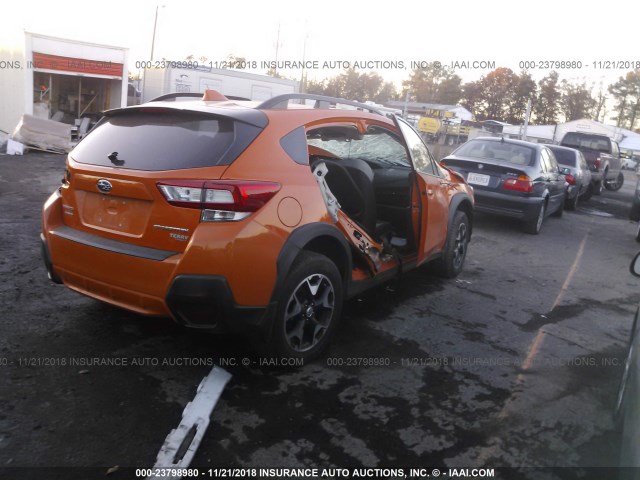 JF2GTADCXJH230696 - 2018 SUBARU CROSSTREK ORANGE photo 4