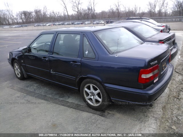 YV1LS55A5X1579944 - 1999 VOLVO S70 BLUE photo 3