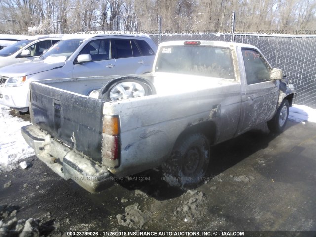 1N6SD11S6VC304181 - 1997 NISSAN TRUCK XE WHITE photo 4