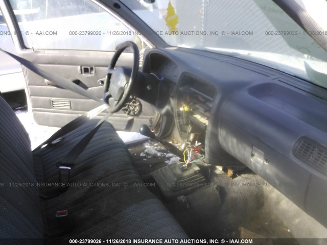 1N6SD11S6VC304181 - 1997 NISSAN TRUCK XE WHITE photo 5