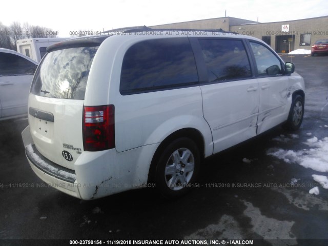 2D8HN44E09R677717 - 2009 DODGE GRAND CARAVAN SE WHITE photo 4