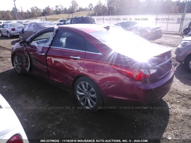 5NPEC4AC1DH648579 - 2013 HYUNDAI SONATA SE/LIMITED RED photo 3