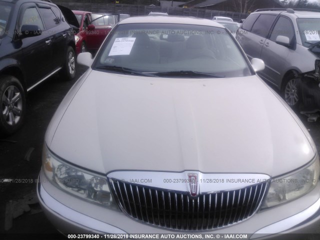 1LNHM97V01Y725805 - 2001 LINCOLN CONTINENTAL  TAN photo 6