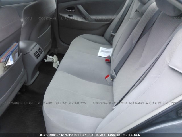 4T1BB46K09U077570 - 2009 TOYOTA CAMRY HYBRID GRAY photo 8