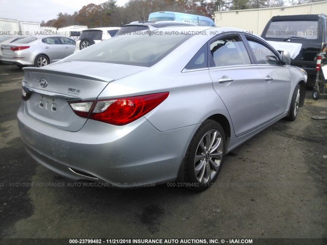 5NPEC4AC6DH560840 - 2013 HYUNDAI SONATA SE/LIMITED SILVER photo 4