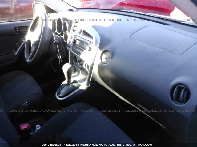 2T1KR32E18C690559 - 2008 TOYOTA COROLLA MATRIX XR BLACK photo 5