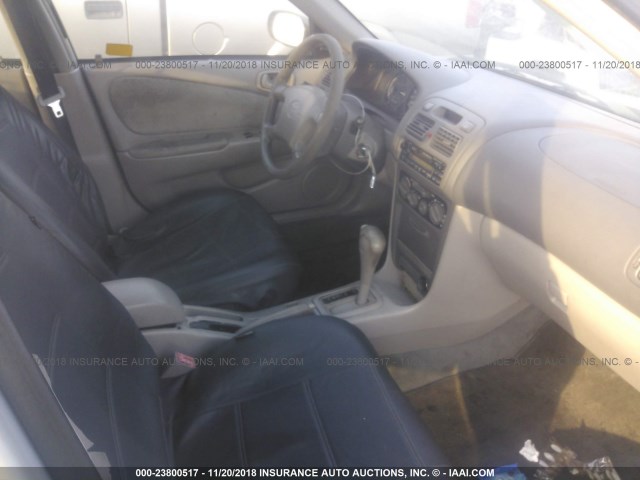 1NXBR12E1YZ362187 - 2000 TOYOTA COROLLA VE/CE/LE GRAY photo 5