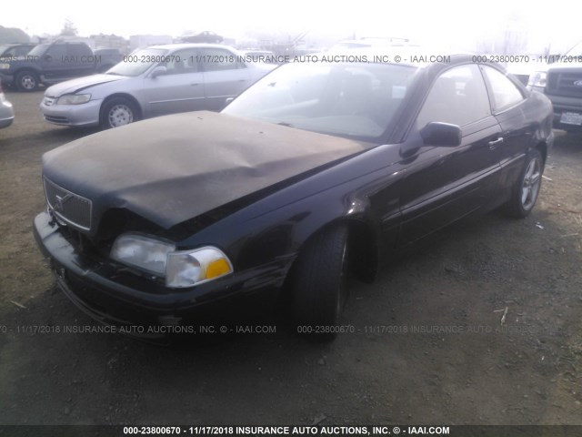 YV1NK537XWJ004155 - 1998 VOLVO C70 TURBO BLACK photo 2