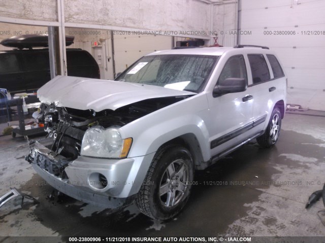 1J4GS48K06C110084 - 2006 JEEP GRAND CHEROKEE LAREDO/COLUMBIA/FREEDOM 银色 照片 2