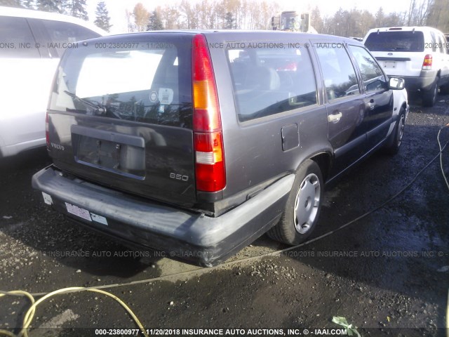 YV1LW5545V2275566 - 1997 VOLVO 850 GRAY photo 4