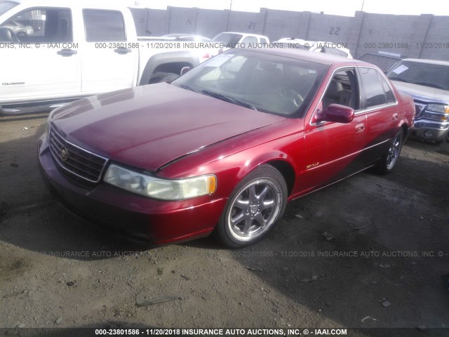 1G6KY5295YU128241 - 2000 CADILLAC SEVILLE STS RED photo 2