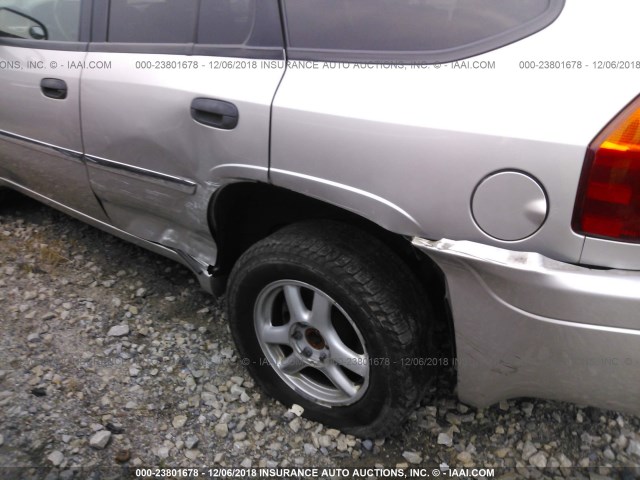 1GKDT13S562108191 - 2006 GMC ENVOY GRAY photo 6