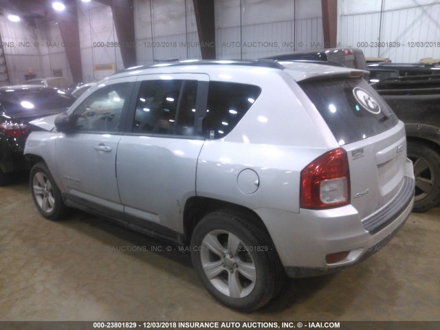 1J4NF1FB7BD197483 - 2011 JEEP COMPASS SPORT SILVER photo 3