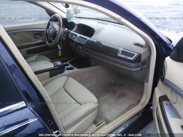 WBAHN83567DT70833 - 2007 BMW 750 Dark Blue photo 5