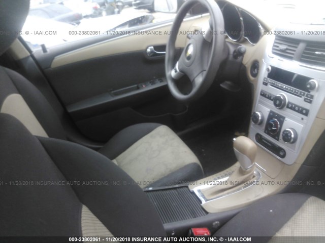 1G1ZB5EB7AF307780 - 2010 CHEVROLET MALIBU LS 金色 照片 5