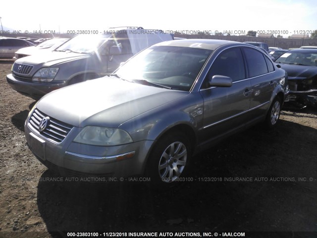 WVWPD63B02P177869 - 2002 VOLKSWAGEN PASSAT GLS SILVER photo 2