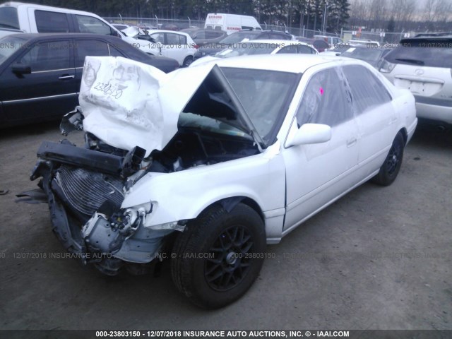 4T1BG22K5YU960171 - 2000 TOYOTA CAMRY CE/LE/XLE WHITE photo 2