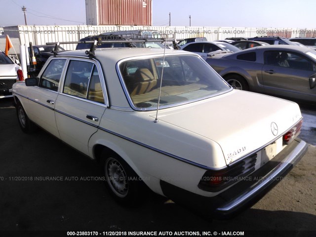 12312310181219 - 1980 MERCEDES-BENZ 240D SERIES  CREAM photo 3