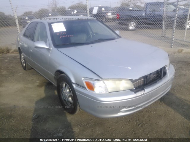 JT2BG22K4Y0507213 - 2000 TOYOTA CAMRY CE/LE/XLE SILVER photo 6