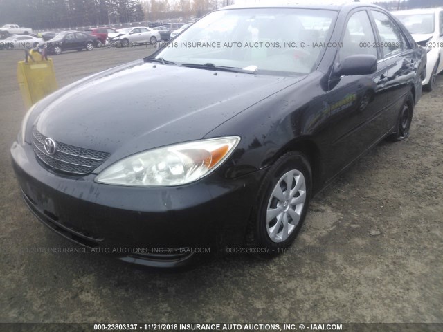 4T1BE32K04U359997 - 2004 TOYOTA CAMRY LE/XLE/SE BLACK photo 2